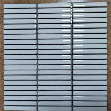 সাদা আয়তক্ষেত্র মোজাইক টাইলস